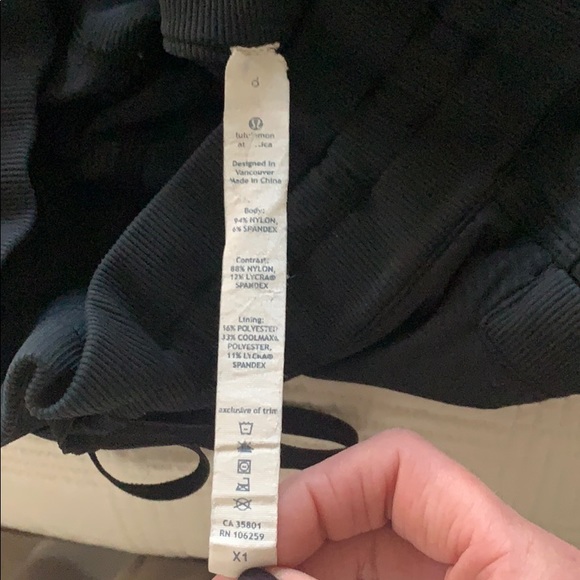 Lululemon Nylon Pants - Picture 4 of 4